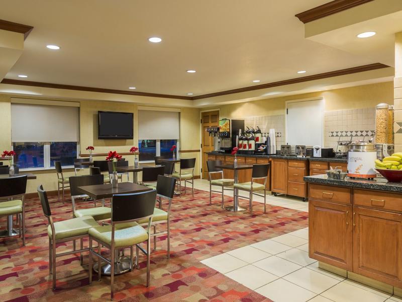 Towneplace Suites By Marriott Springfield Extérieur photo