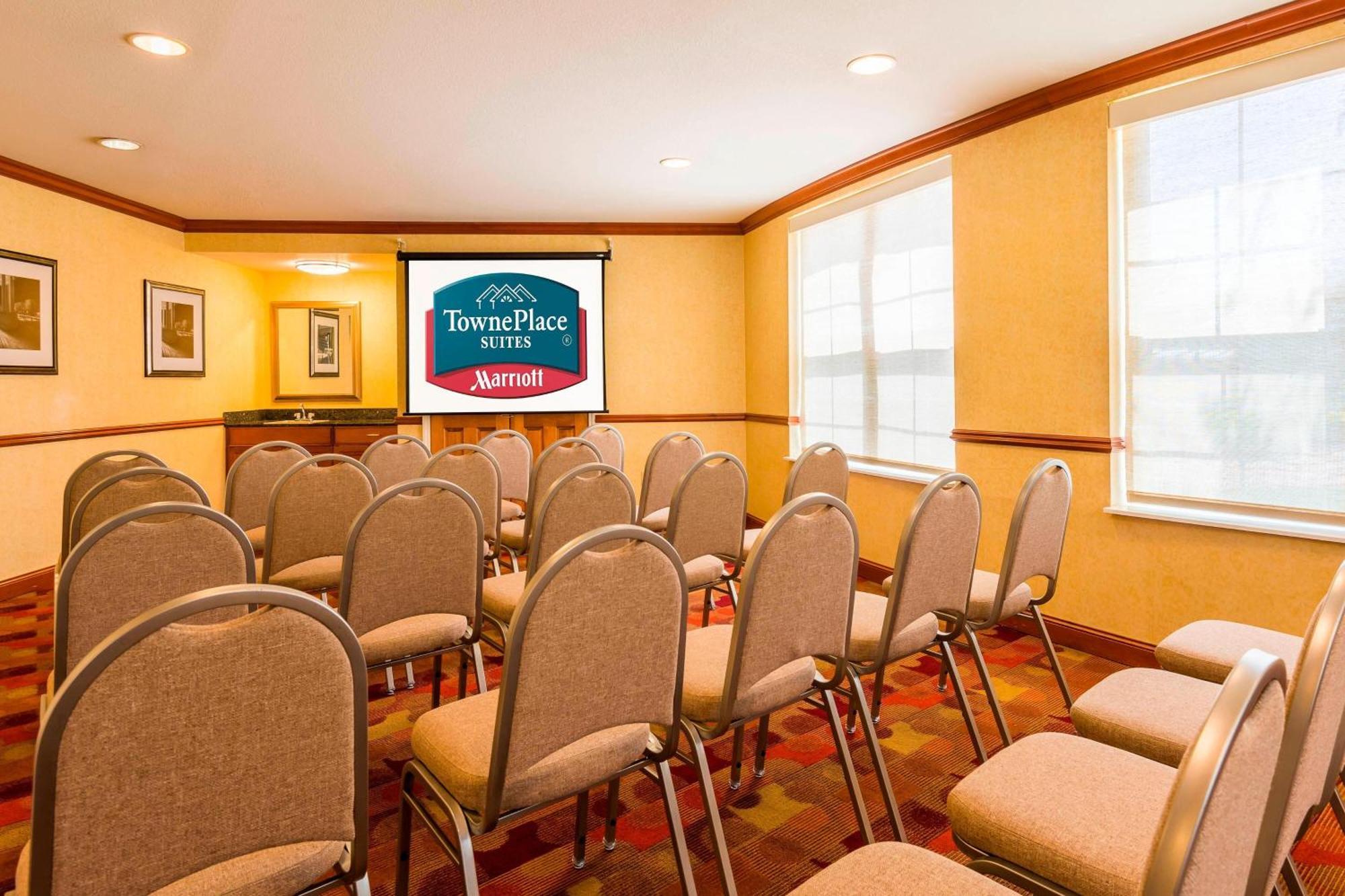 Towneplace Suites By Marriott Springfield Extérieur photo